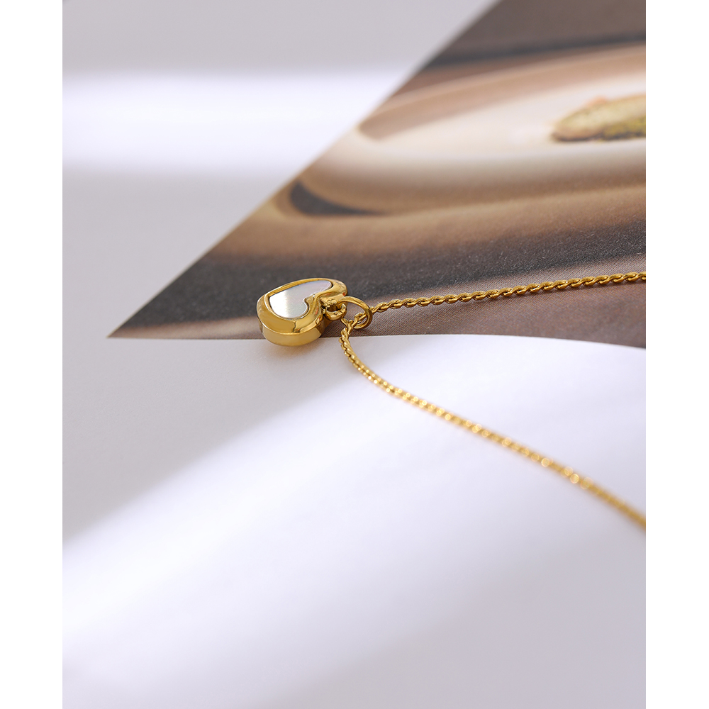 Yhpup Cute Heart Natural Shell - Birth Flower Necklace recension och pris